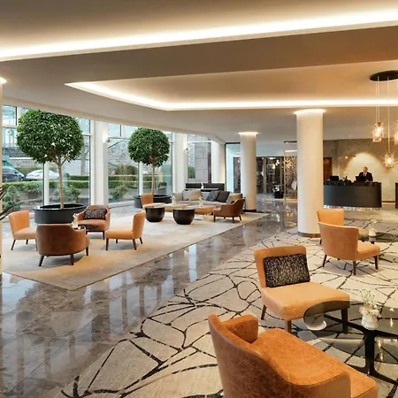 מלון Hyatt Regency 5*