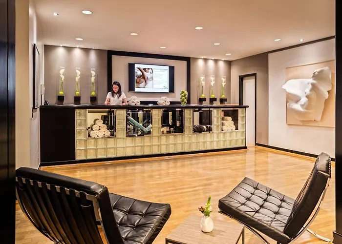 Hyatt Regency Hotel 5*