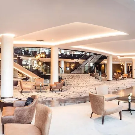 Hyatt Regency Ξενοδοχείο 5*
