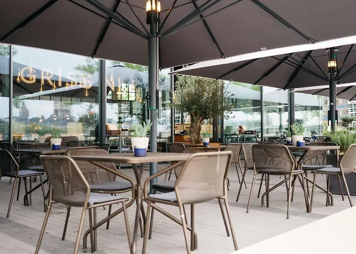 מלון Hyatt Regency 5*