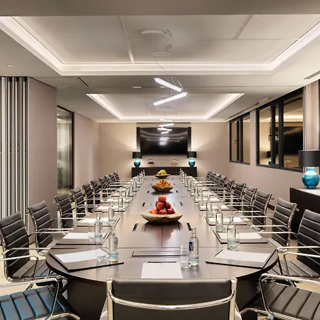 Hyatt Regency Szálloda