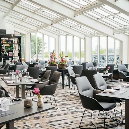 Hyatt Regency Szálloda