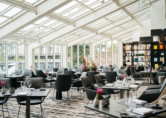 Hyatt Regency Hotel 5*