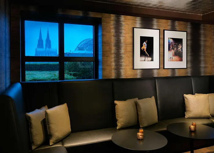 Hyatt Regency 5*