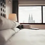 Ξενοδοχείο Hyatt Regency 5*