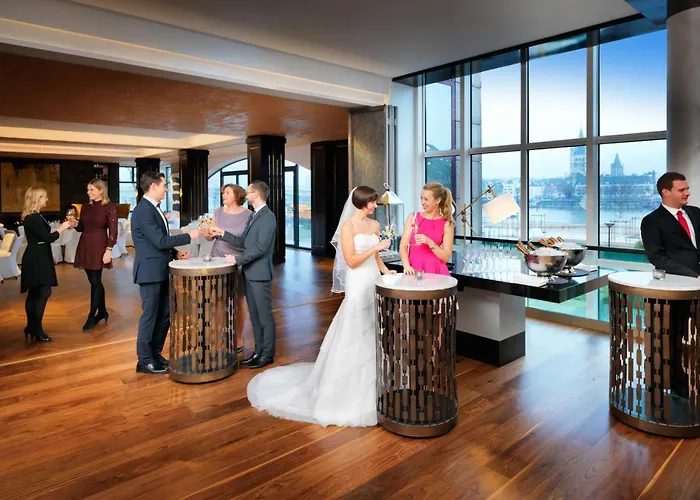 Hyatt Regency 5*