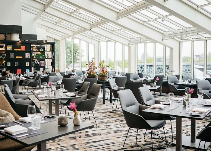 Hyatt Regency Отель