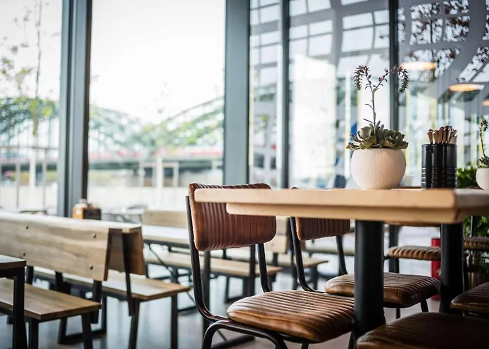 Отель Hyatt Regency