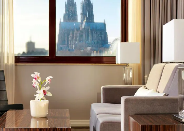 Отель Hyatt Regency 5*