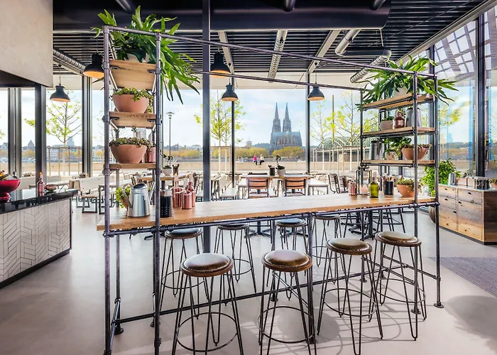 Hyatt Regency Отель 5*